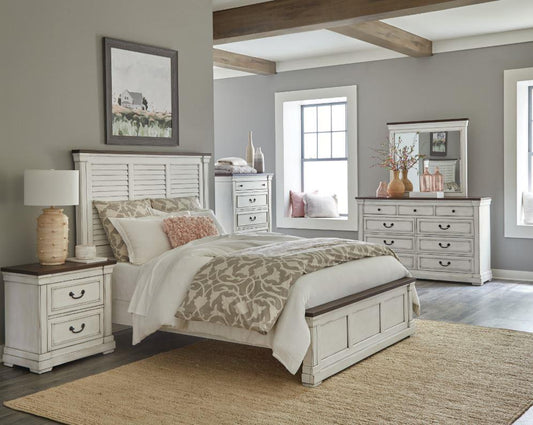 Hillcrest 4-piece Panel Bedroom Set White and Dark Rum