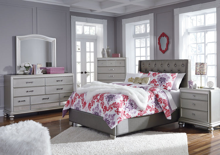 Coralayne Bedroom Set