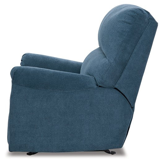 Miravel Recliner