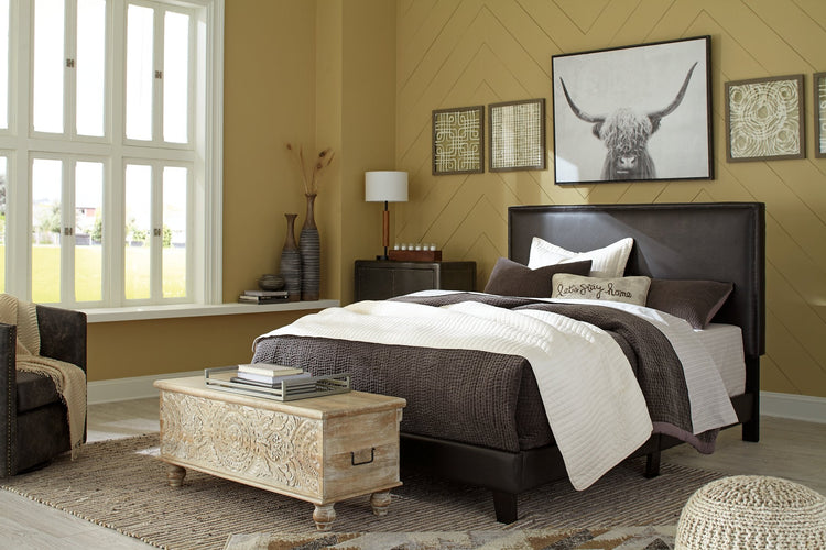 Mesling Upholstered Queen Bed